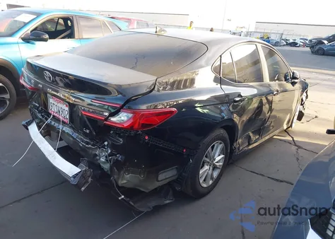 2025 Toyota Camry Le из США, поврежденный, VIN 4T1DAACK3SU155070